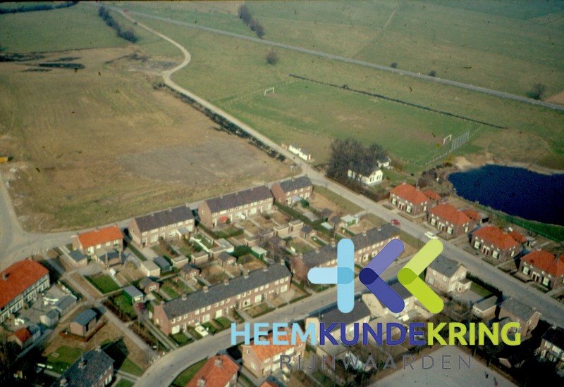 Luchtfoto Huissensestraat Lobith Coll. G.B. Janssen (562)
